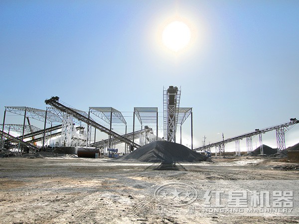 硅石制砂生产线现场图5 硅石制砂生产线现场图5