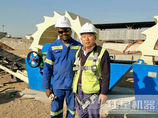 开云电竞技术人员在叙利亚用户现场为用户安装生产线 开云电竞技术人员在叙利亚用户现场为用户安装生产线