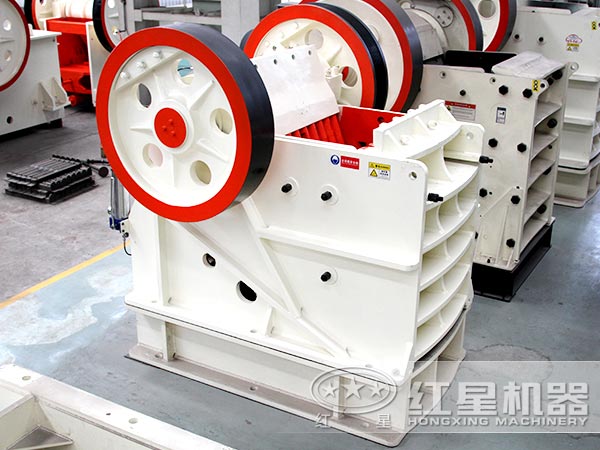 辉铜矿破碎机结构简单 辉铜矿破碎机结构简单