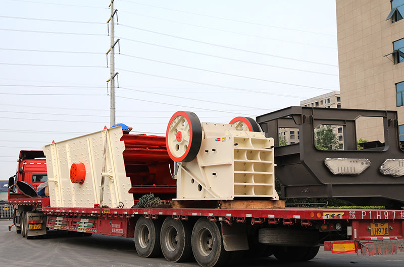 成套煤矸石破碎机发货现场 成套煤矸石破碎机发货现场