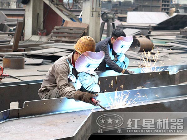 海绿石圆锥破碎机匠心制造车间 海绿石圆锥破碎机匠心制造车间