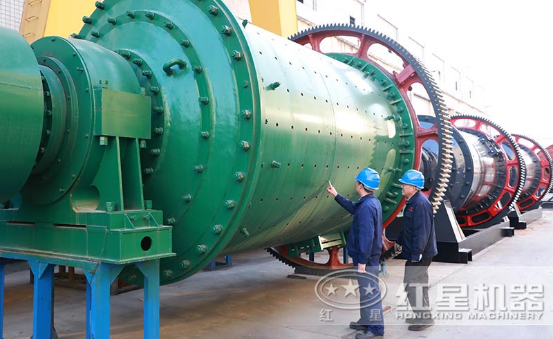 选铜设备:球磨机 选铜设备:球磨机