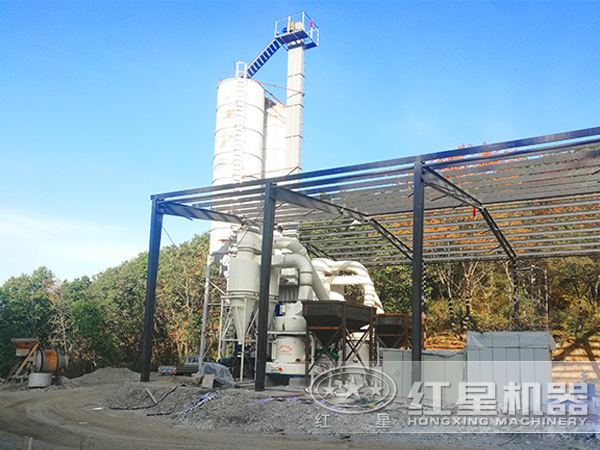 山东滑石粉磨粉现场 山东滑石粉磨粉现场