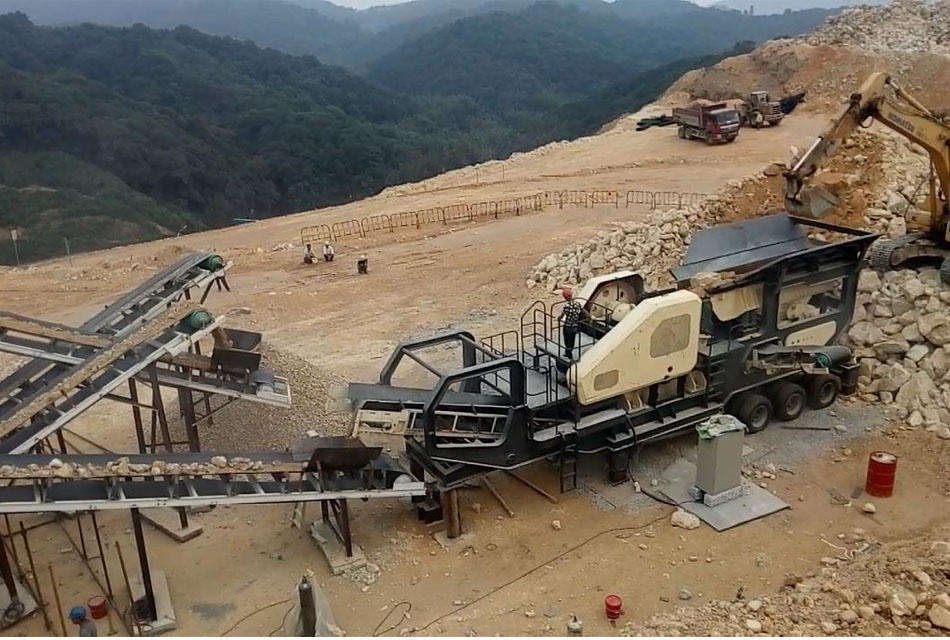 ɽ��ʱ��300-400���ƶ�ʯͷ�����������ֳ�