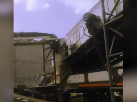 ʱ��400�ֻ������ƶ����������ߺӱ�