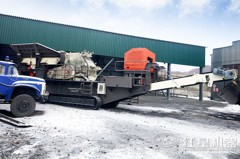 移动式煤炭破碎机图片,俄罗斯客户现场 移动式煤炭破碎机图片,俄罗斯客户现场