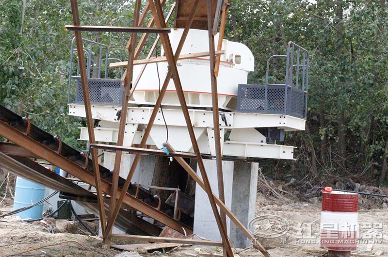 制砂机_颗粒均匀、粒型好 制砂机_颗粒均匀、粒型好