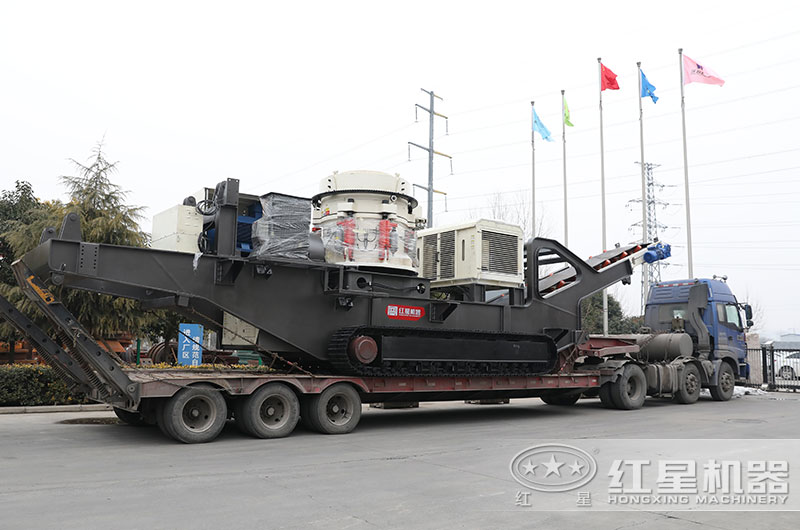 新型履带移动破碎站发往山东 新型履带移动破碎站发往山东