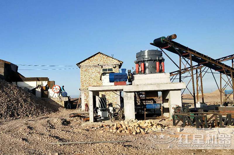 石头粉碎机作业现场图片 石头粉碎机作业现场图片