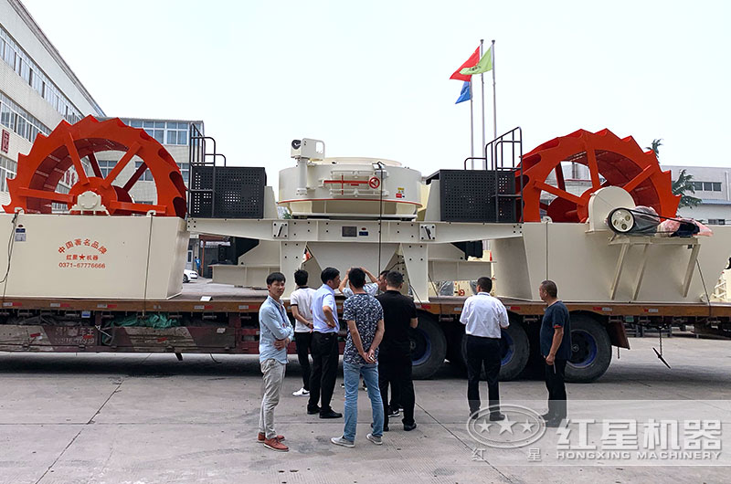 货比三家很重要-客户参观开云电竞水轮洗沙机 货比三家很重要-客户参观开云电竞水轮洗沙机