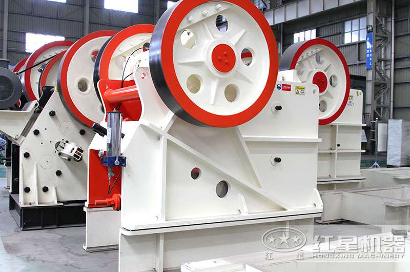 颚式破碎机设备图 颚式破碎机设备图