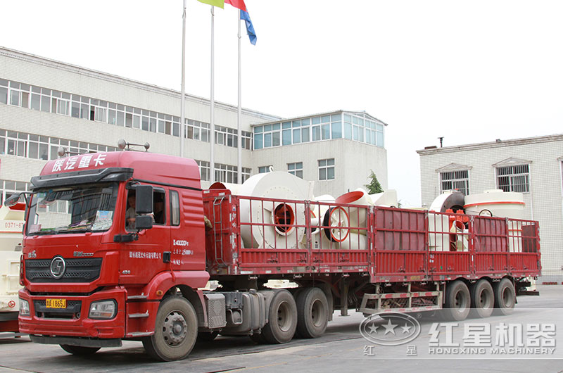 开云电竞雷蒙磨粉机设备发货 开云电竞雷蒙磨粉机设备发货