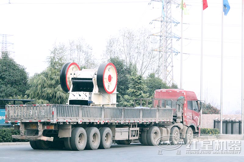 时产1000吨大型破碎机设备发货 时产1000吨大型破碎机设备发货