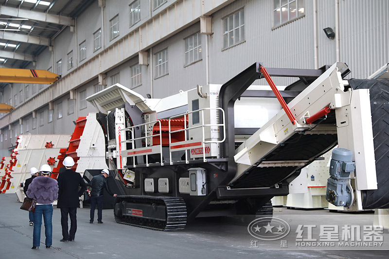 开云电竞机器客户来厂参观 开云电竞机器客户来厂参观