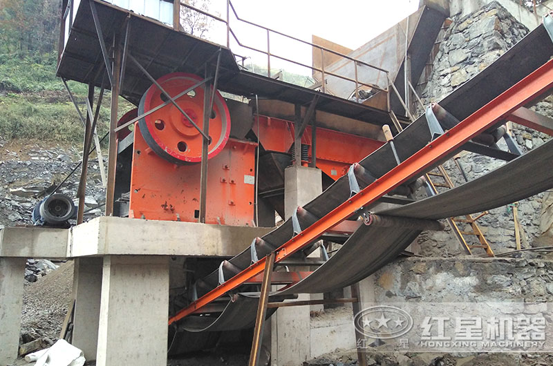 颚式破碎机工作现场图片 颚式破碎机工作现场图片