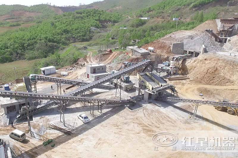 河南客户打石子生产现场 河南客户打石子生产现场