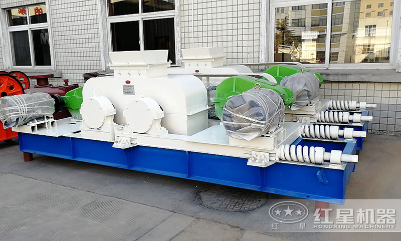 对辊式制砂机 对辊式制砂机