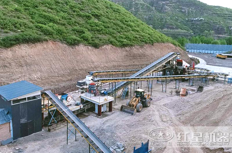 工业破碎机现场 工业破碎机现场