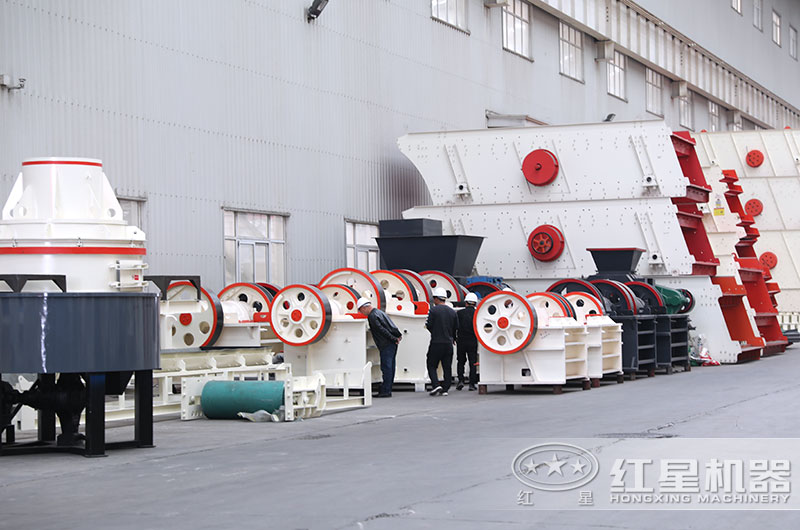 开云电竞工业破碎机车间一角 开云电竞工业破碎机车间一览