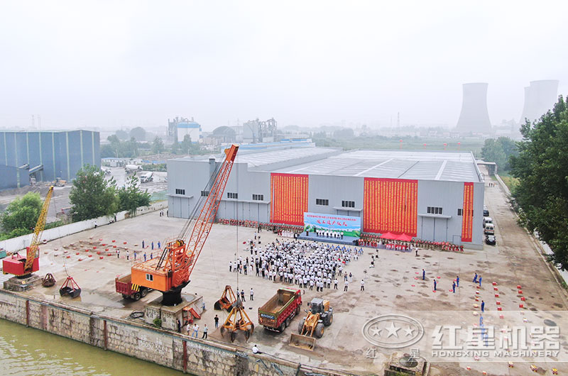 砂石厂俯视图 砂石厂俯视图