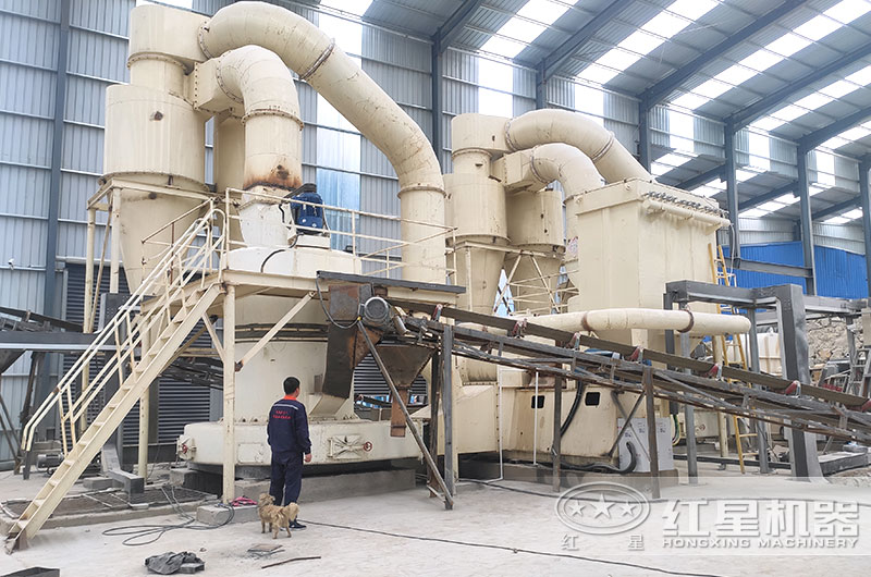 石灰石磨粉生产线现场 石灰石磨粉生产线现场