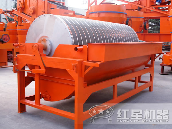 开云电竞铁矿磁选机 开云电竞铁矿磁选机