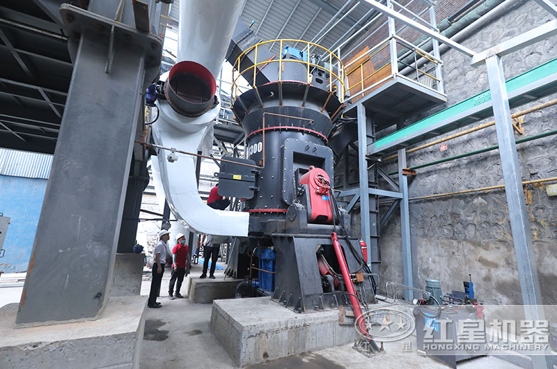 开云电竞立磨机作业现场实拍图 开云电竞立磨机作业现场实拍图