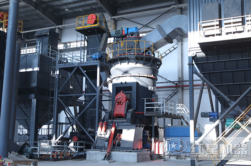 立式磨粉机现场 立式磨粉机现场