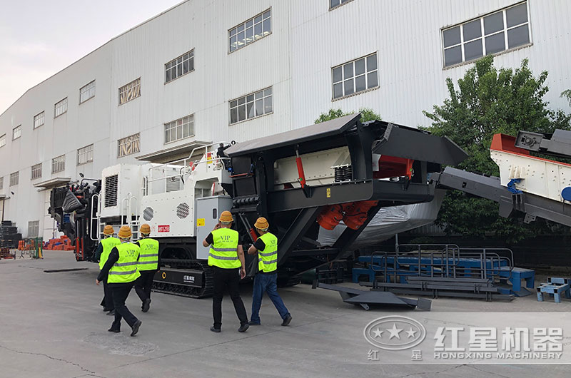 客户来厂考察混凝土制砂加工设备 客户来厂考察混凝土制砂加工设备