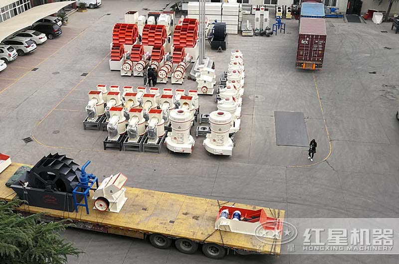 开云电竞锤破机装车发货现场 开云电竞锤破机装车发货现场