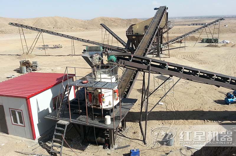 鹅卵石破碎现场 鹅卵石破碎现场