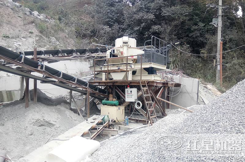 石子破碎加工现场实拍 石子破碎加工现场实拍