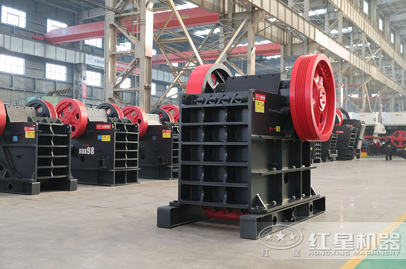 69鄂破碎石机 69鄂破碎石机